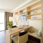 Bonnox Boardinghouse & 3*
