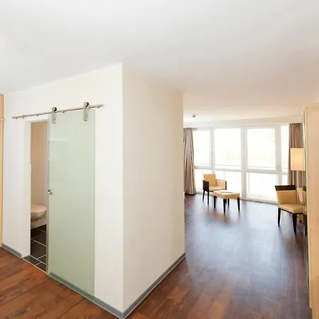 Bonnox Boardinghouse &