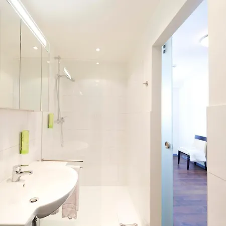 Bonnox Boardinghouse &
