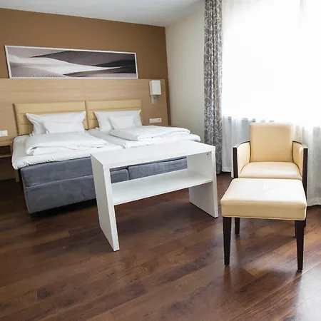 Hotel apartamentowy Bonnox Boardinghouse & 3*