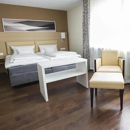 Bonnox Boardinghouse &